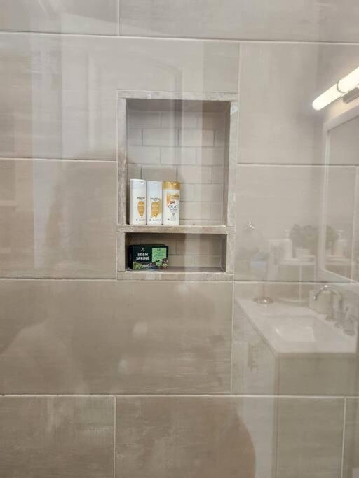 Spacious 1 Bed Adu In Encino, Away From Hébergement de vacances